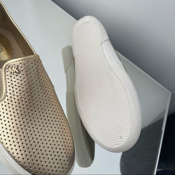 Michael Kors Shoes - Picture 4 of 6